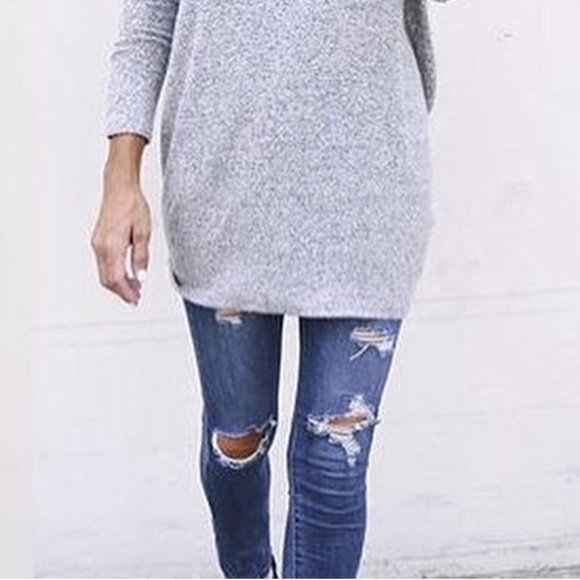 Open back sweater - Picture 2 of 2